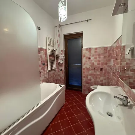 Valendriu's House トッレ・アンヌンツィアータ